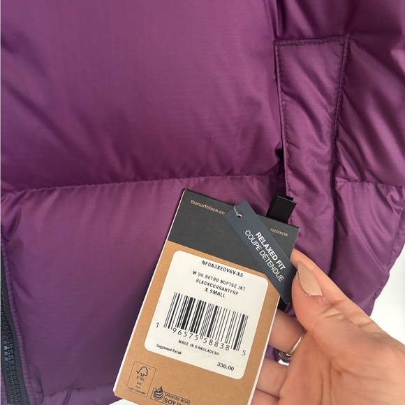 The North Face ‘96 Nuptse 700 Down Blackcurrant XS - Picture 8 of 10